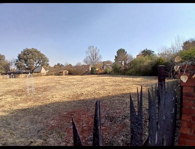 4,064M² VACANT LAND FOR SALE IN HENLEY ON KLIP